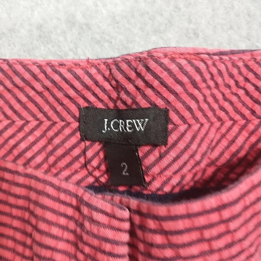 J. Crew Woman's Shorts Size 2 Red/Black Striped Cotton . Condition is Pre-owned.